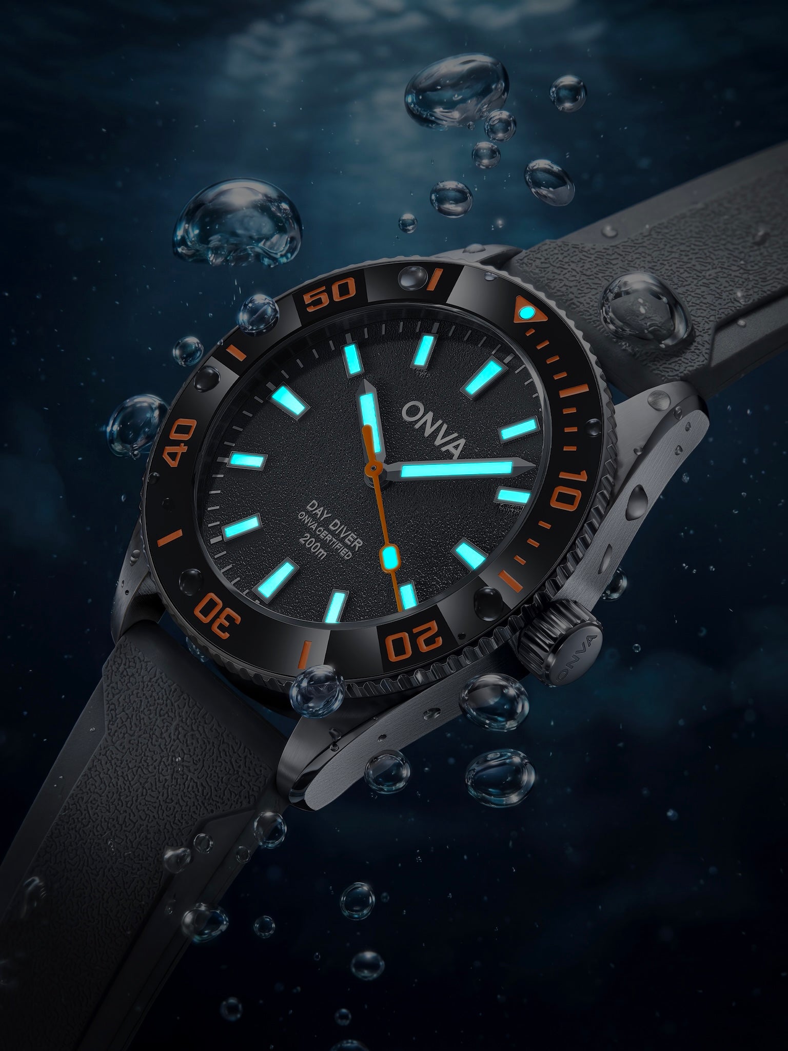ONVA Day Diver